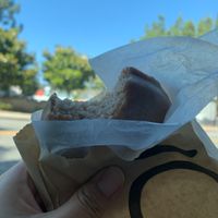 Lemon 🍋 at Fonuts in Los Angeles