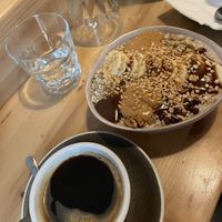 ‘Snickers’ porridge  at Fågel by artizán in Budapest