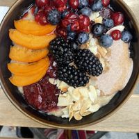 Berry jam porridge!   at Fågel by artizán in Budapest