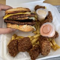 Big R  at La ReContra in Lima