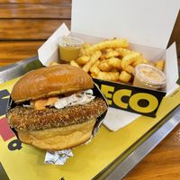 La Crispy burg & fries  at La ReContra in Lima