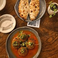 Arancini and fresh bread at Pianta in Bogota