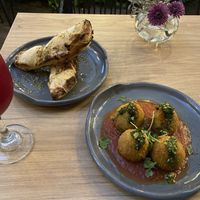 Arancini and bread  at Pianta in Bogota