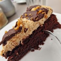 Snickertorte vegan at Café Mia in Lemgo