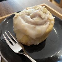 Vegan cinnamon roll  at My Mom's in Salzburg