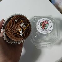 Cupcake at Bunny's Vegan Bakery - Pop Up in Queens