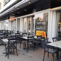 Outdoor seating at Mythos in Zurich