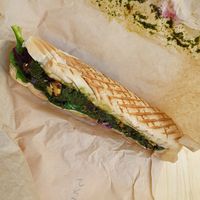 Bänkok Crunch at Plänty Sandwiches in Munich