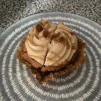 Vegan Caramel Biscuit cupcake at Lola's Cupcakes - Canary Wharf in East London
