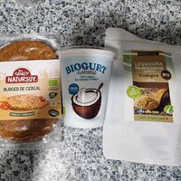 Meat replacement, yoghurt, nutritional yeast at Herbolario Navarro  in Benidorm