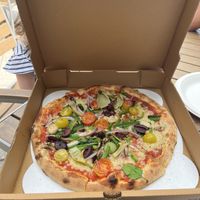 Vegan pizza 🤤  at Roundabout Pizza in Clearwater