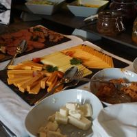 Vegan cheese board at Kopps in Berlin