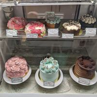 Yummy cakes! With gluten free or vegan options at ThimbleCakes in Ottawa