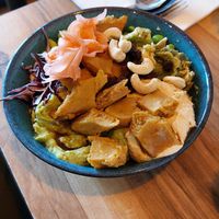 Zelf samengesteld at Surfside Poké in Maastricht