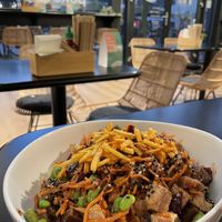Bowl and Interior   at Poké Perfect in Hilversum