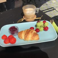 Veganes Croissant   at Café Mitanand in Regensburg