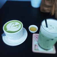 Matcha latte & Iced Matcha latte with Oatly milk at PlantEat /it/ in Constanta