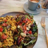 Easy Peasy and oat Cappuccino at Easy Peasy in Berlin