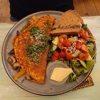 Omelette at Easy Peasy in Berlin