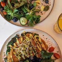 Grilled Cheese Sandwich & Omelette at Easy Peasy in Berlin