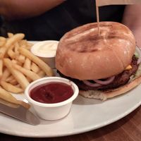 Veggie burger at Café Extrablatt - Grupenstraße in Hannover