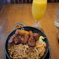 Vermicelli bowl and mango smoothie at Blossom Vegetarian in Renton