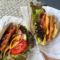 BBQ Burger und Sweet Chili Burger  at Kleiner Veganer in Herzogenaurach