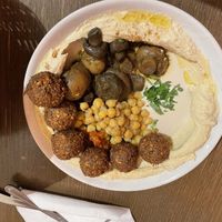   at Hummus Bar - Oktober in Budapest