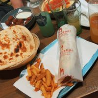  at Hummus Bar - Oktober in Budapest