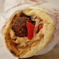  at Hummus Bar - Oktober in Budapest