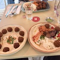Great Falafel! 🧆   at Hummus Bar - Oktober in Budapest