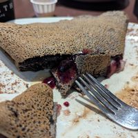Blueberry, apple sauce filling at Le Casse-Crêpe Breton in Quebec