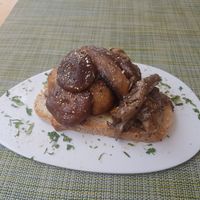 Sauteed Mushrooms with Garlic at Meu Limao in Lagos