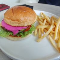Pinky burger and fries at Sauce Tree Kuta in Kuta