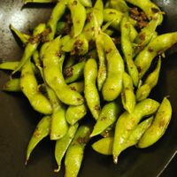 Edamame with truffels at Casa Sanz at Hotel Bidasoa in Santiago