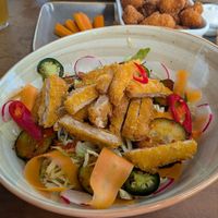 Salad with No-Chicken at Public House Selvä Pyy in Aekaeslompolo