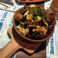 Nachos at Distrito Vegano Invernadero in Madrid