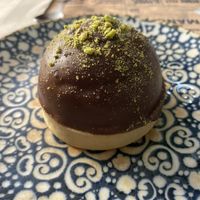 Pistacho Caramelo  at Distrito Vegano Invernadero in Madrid