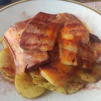 Lacón a la gallega at Distrito Vegano Invernadero in Madrid