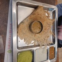 We ordered Dosa, Aloo Stuffed Parotha and Saag Aloo at Saravanaa Bhavan in Rome