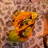  at La Loncheria Bcn in Barcelona