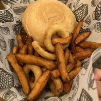 Bocadillo de pulled jackfruit  at La Loncheria Bcn in Barcelona