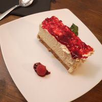 Cheesecake at La Loncheria Bcn in Barcelona