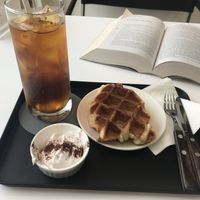 Vegan croiffle  at Nuldam Space - 널담은공간 경복궁점 in Seoul