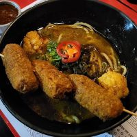 Vegan dragon ramen at KOI Beer & Dumplings - Lavalleja in Buenos Aires