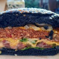 Future burger doorsnede 😉 at Mr. Vegan Foodbar in Groningen