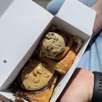 Snicka Roll & Cookie dough roll  at Cinnamood in Cologne