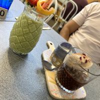 Green smoothie and chai latte  #Veganuary at The Cardamom Pod in Southport