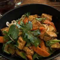 Udon Nudeln mit Gemüse und Tofu  at Best Friends in Wurzburg