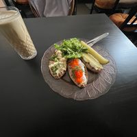 Karelian pies with Chai latte at Kahvila Rakastan in Helsinki